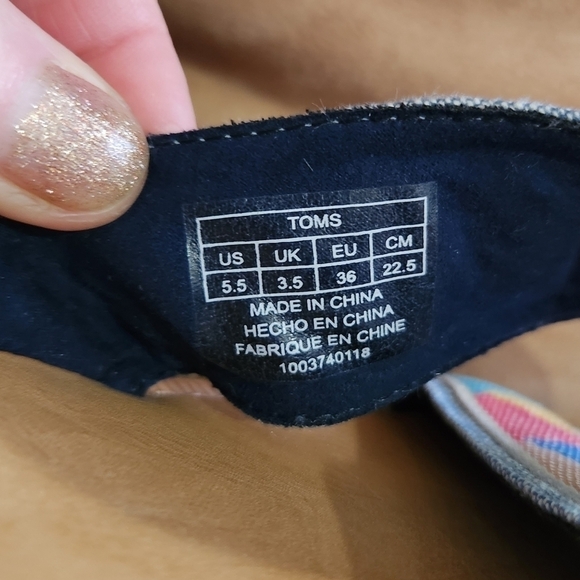 Toms Viv Crisscross Geometric Flat Slide Sandals Size 5.5 NWT - Picture 10 of 13